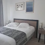 Domitys - Les Canotiers Lägenhetshotell 3*