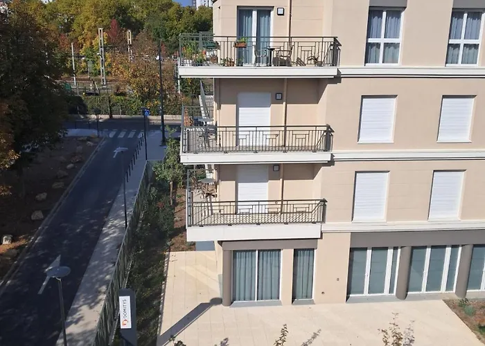 Domitys - Les Canotiers Aparthotel